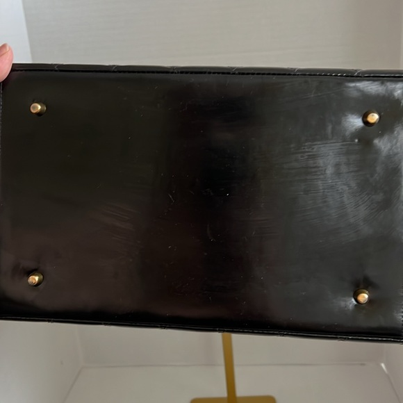 Chanel timeless quilted tote - Picture 8 of 13